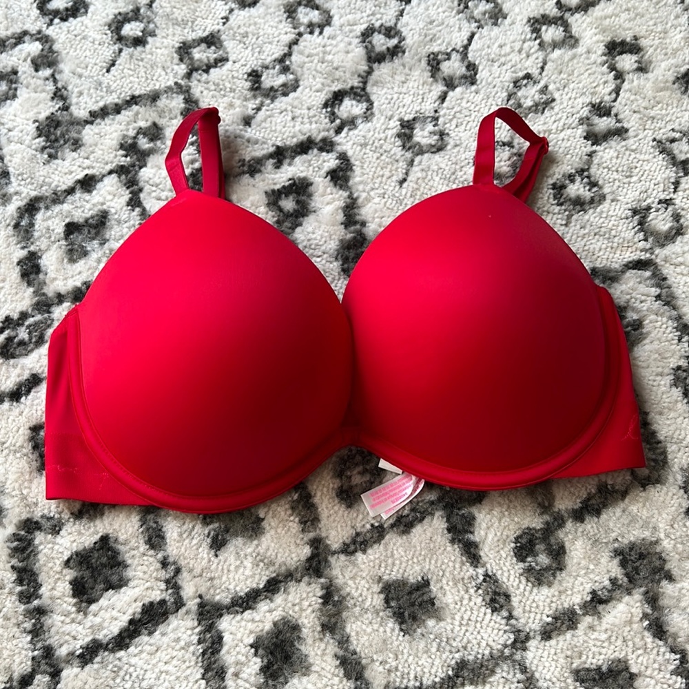 Victoria’s Secret super push up bra